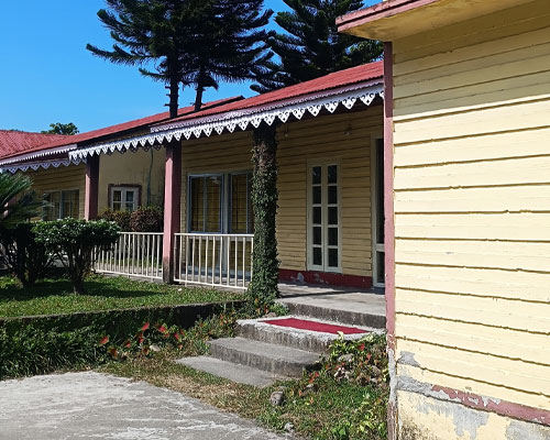 Grassopper Acacia Eco-Resort